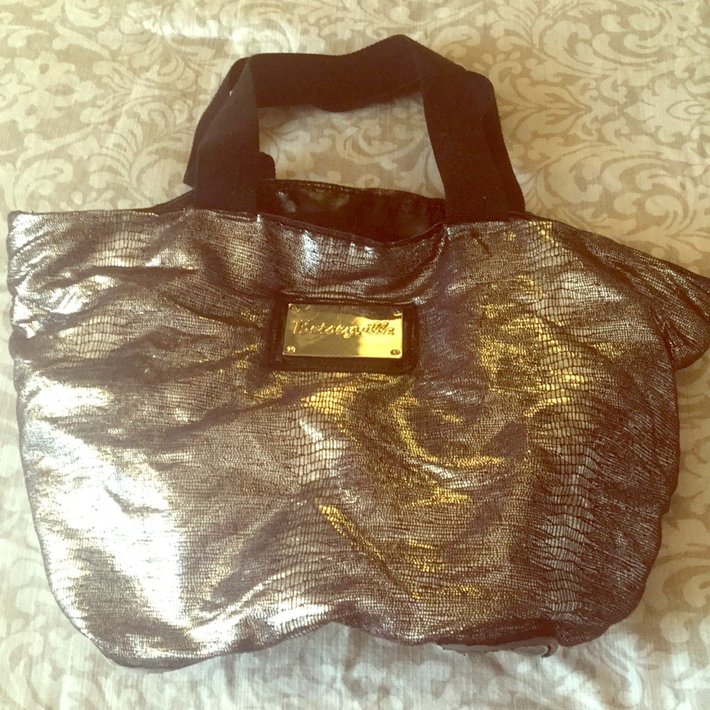 Betseyville Metallic Purse